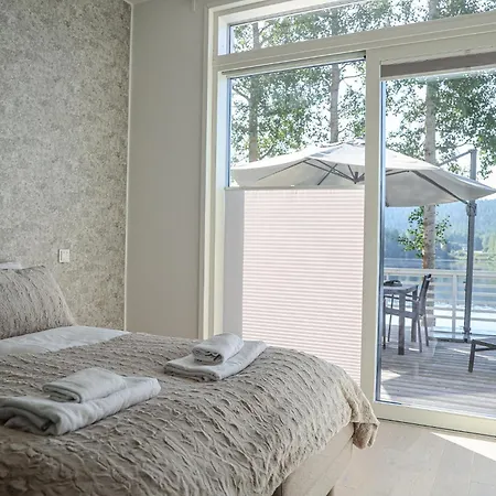 White Heaven By Booklapland Appartement