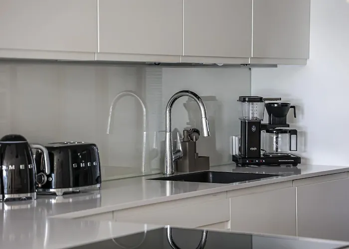 White Heaven By Booklapland Appartement