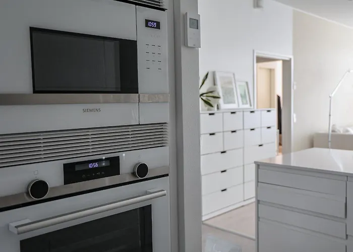 White Heaven By Booklapland Ροβανιέμι