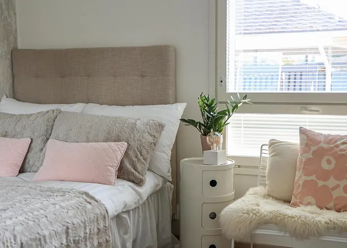 White Heaven By Booklapland Ροβανιέμι